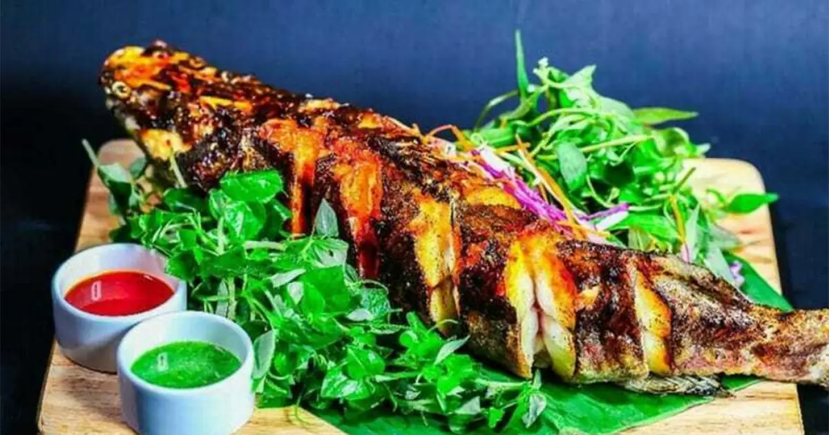 Cá lăng nướng tại Khu du lịch Đảo Ó