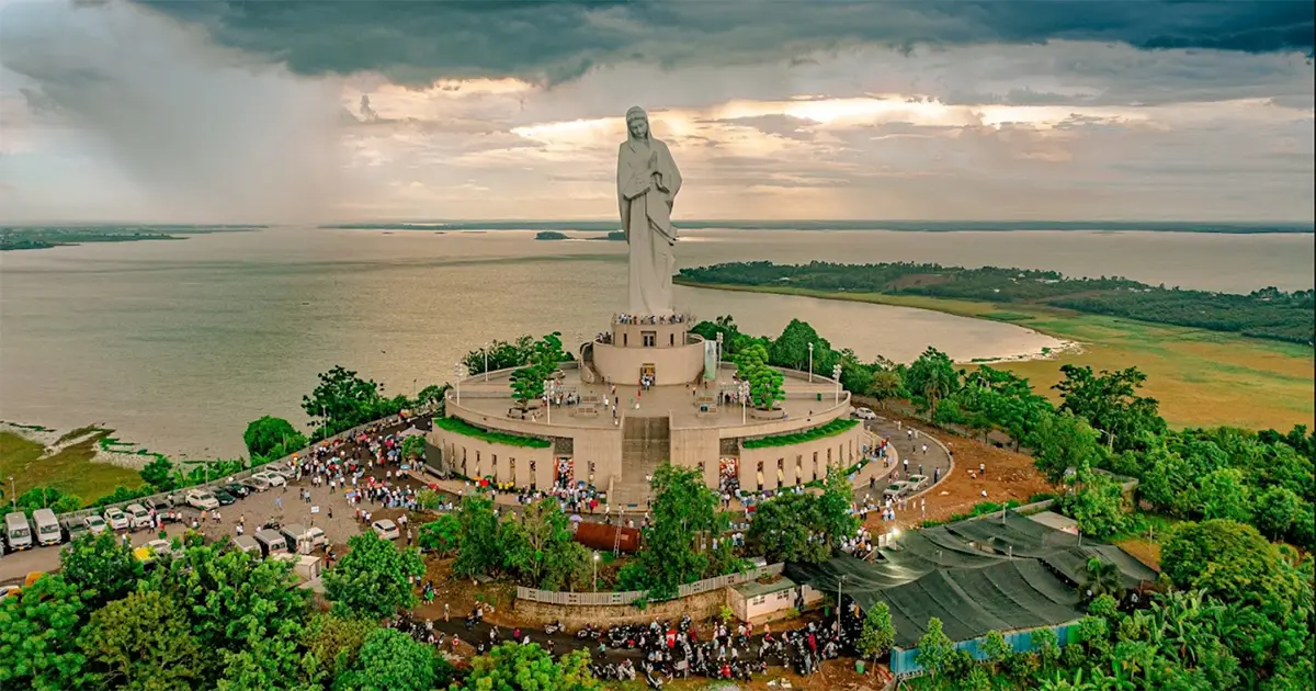 Đức Mẹ Núi Cúi Đồng Nai - Tượng Đức Mẹ cao nhất Việt Nam