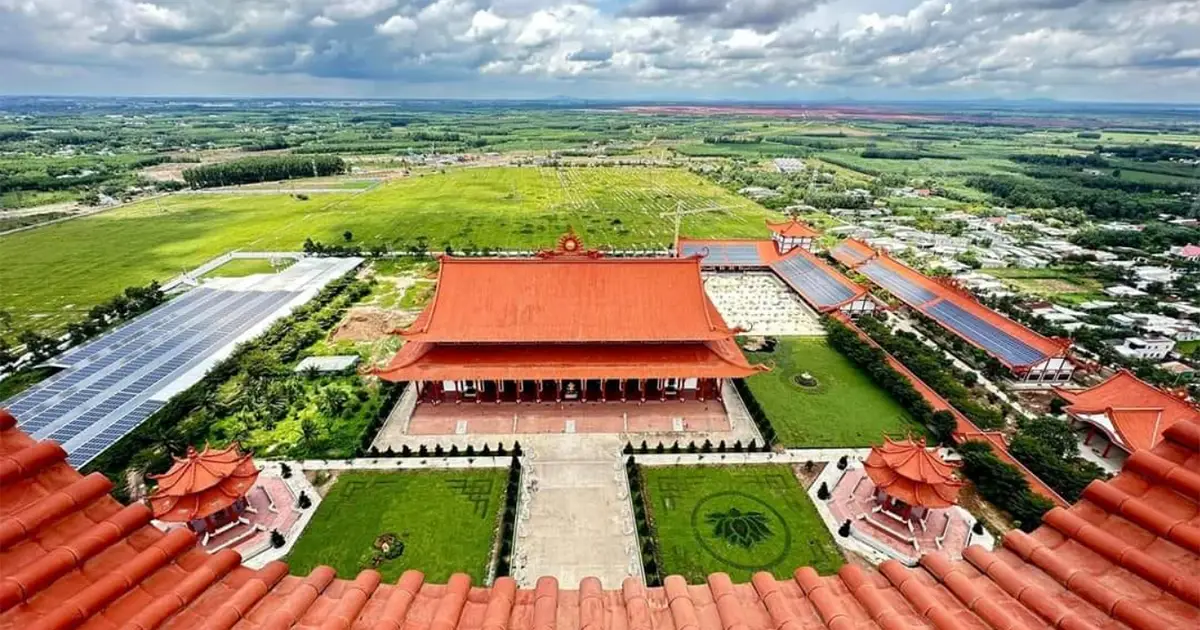 cảnh quan Chùa Quốc Ân Khải Tường