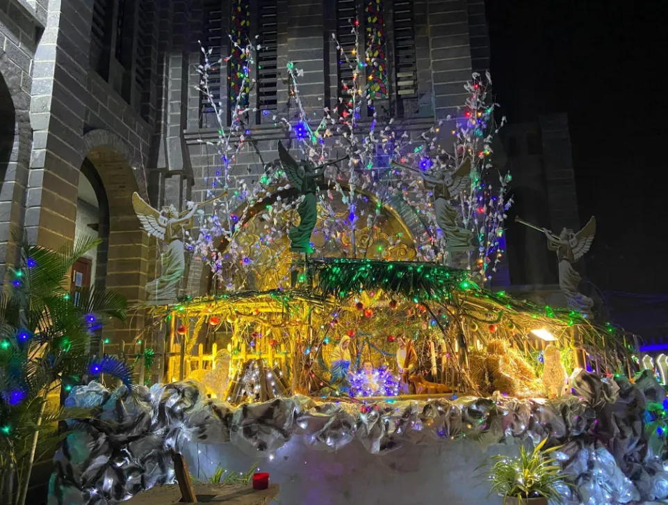 Nhà Thờ Giáo Xứ Đông Vinh