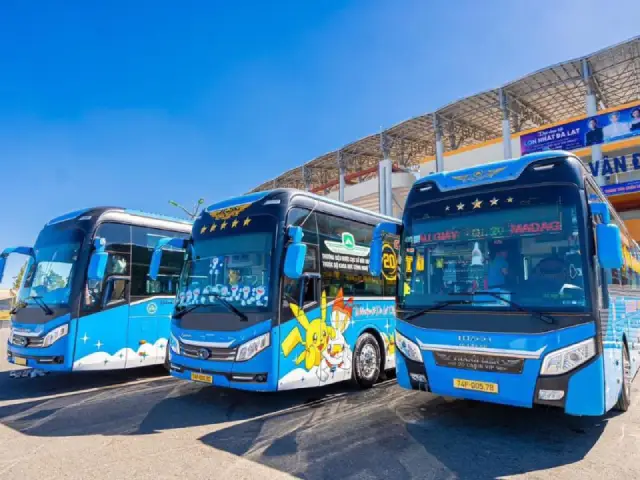 Nhà xe Tân Quang Dũng