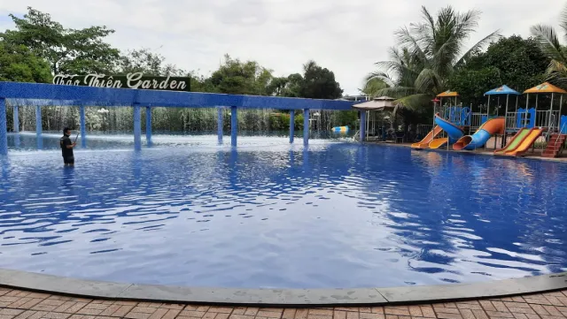 Hồ bơi Thảo Thiện Garden Long Khánh