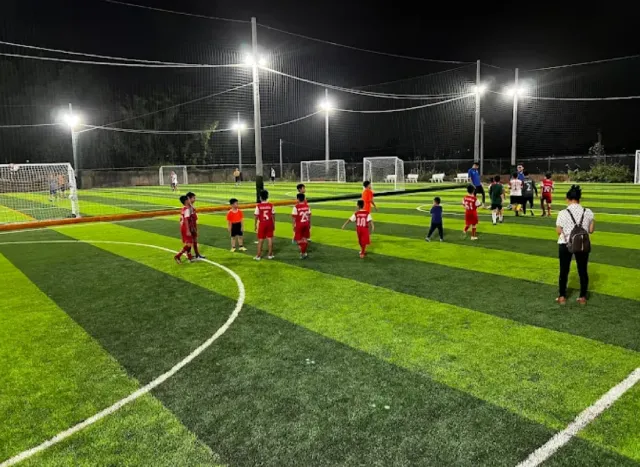 Sân bóng Phạm Nguyễn Biên Hòa