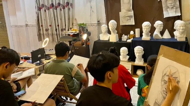 Lớp Vẽ Bee Studio Biên Hòa